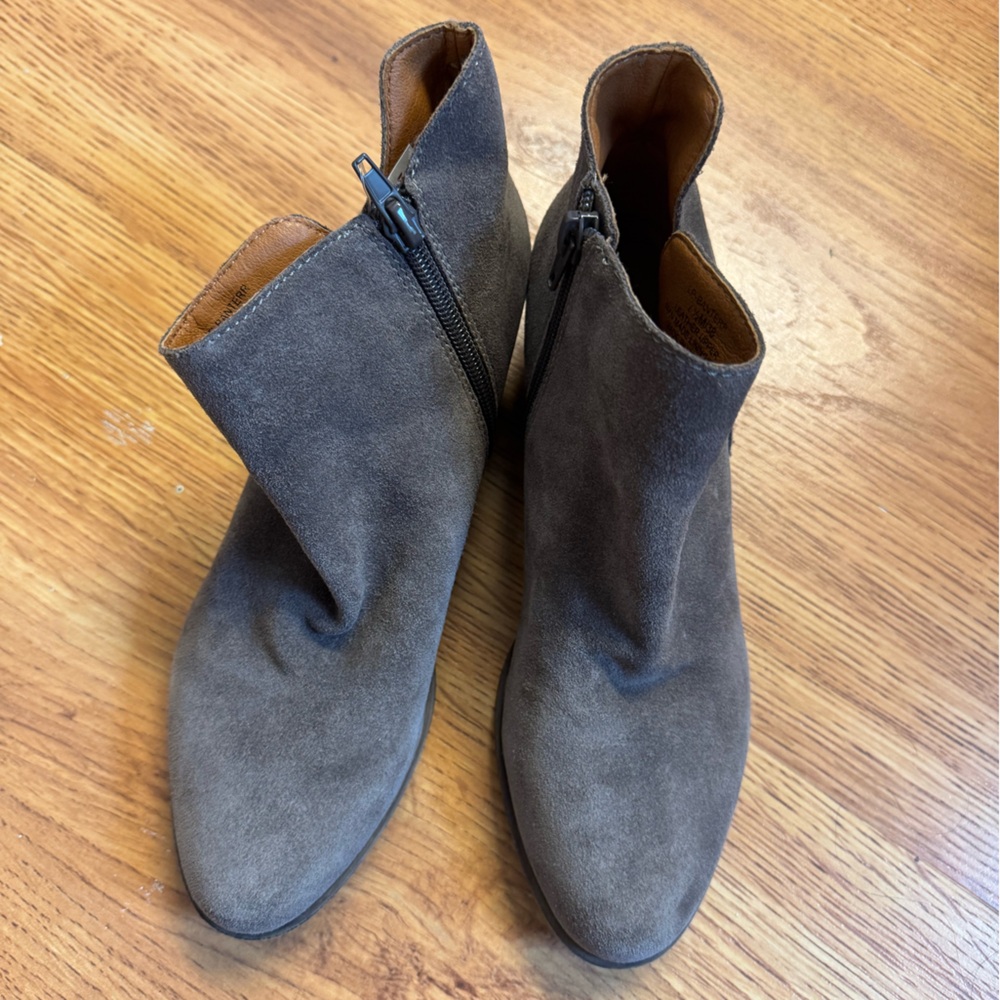 Lucky Brand Ankle Boots 🤍